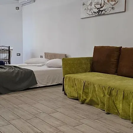 شقة Sea Breeze - Pool & Mamaia Nord Langa Plaja Năvodari