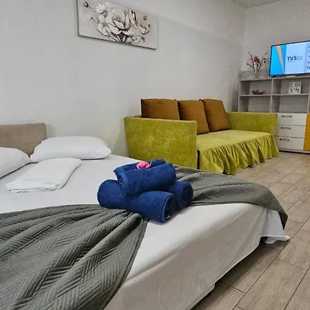 Sea Breeze - Pool & Mamaia Nord Langa Plaja شقة Năvodari