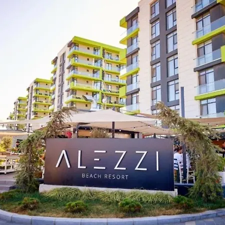 Sea Breeze - Pool & Mamaia Nord Langa Plaja Apartment *