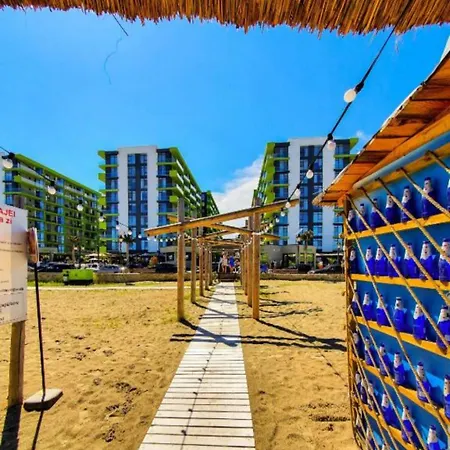 Apartment Sea Breeze - Pool & Mamaia Nord Langa Plaja *